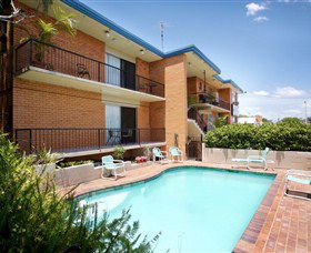 Ambassador Motor Inn - Holiday Sunshine Coast 0