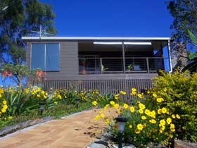 Lamb Island Bed And Breakfast - Holiday Sunshine Coast 0
