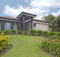 Avon Lodge BandB - Holiday Sunshine Coast