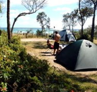Flinders Beach Foreshore Camping Grounds - Sunshine Coast Tourism