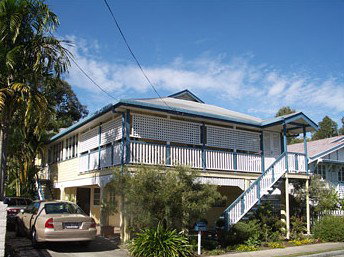 First Avenue Bed & Breakfast - Sunshine Coast Tourism 1