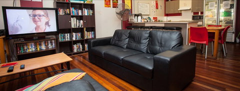 Manly Harbour Backpackers - Sunshine Coast Tourism 2