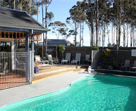 Lakes Entrance Waverley House Cottages - Sunshine Coast Tourism 5