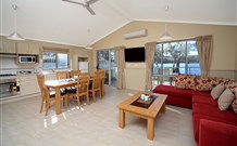 Lake Conjola Entrance Holiday Park - Holiday Sunshine Coast 0