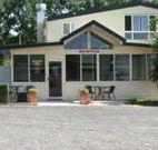 Poplar Caravan Park and Harrys Snack Shack