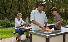 Port Stephens Treescape - Sunshine Coast Tourism 0