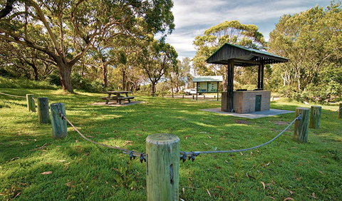 Yagon Campground - Sunshine Coast Tourism 1