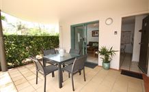 Cossies By The Sea - Sunshine Coast Tourism 3