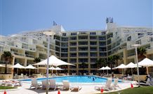 The Tantra Apartments At Ettalong Beach Resort - Sunshine Coast Tourism 1