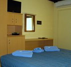 Benjamin Singleton Motel - Singleton - Sunshine Coast Tourism