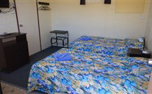 Bluey Motel - Lightning Ridge - Sunshine Coast Tourism 1