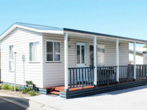 Redhead Beach Holiday Park - Sunshine Coast Tourism 0