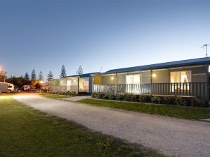 Kingscliff North Holiday Park - Sunshine Coast Tourism 3
