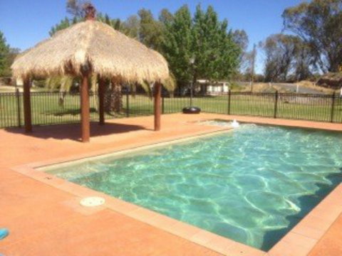 Curlwaa Caravan Park - Sunshine Coast Tourism 3