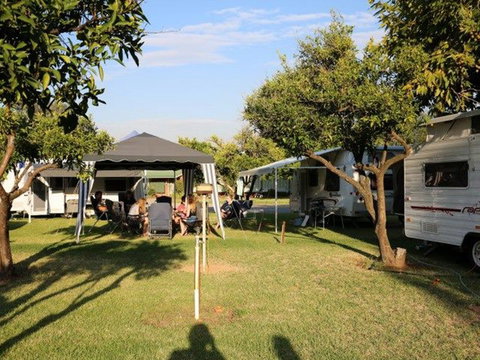 Kismet Riverside Lodge - Sunshine Coast Tourism 0