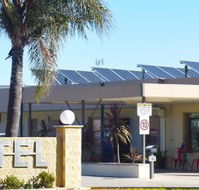 Mia Motel - Sunshine Coast Tourism