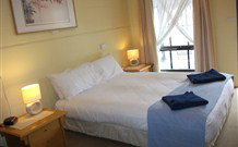 Coachmans Rest Motor Inn - Eden - Sunshine Coast Tourism 0