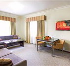 Governor Macquarie Motor Inn - Bathurst - Sunshine Coast Tourism