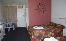 Holbrook Settlers Motel - Holbrook - Holiday Sunshine Coast 4