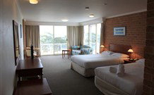 Marina Resort - Nelson Bay - Sunshine Coast Tourism 6
