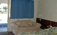 Matthew Flinders Motel - Holiday Sunshine Coast 1
