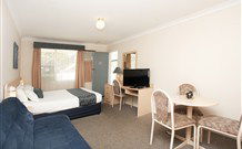 Pacific Motel - Sunshine Coast Tourism 1