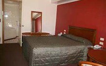Queensgate Motel - Queanbeyan - Sunshine Coast Tourism 1