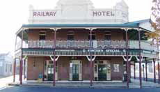 Railway Hotel - Grenfell - Holiday Sunshine Coast 0