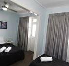 The Lakes Hotel - The Entrance - Holiday Sunshine Coast