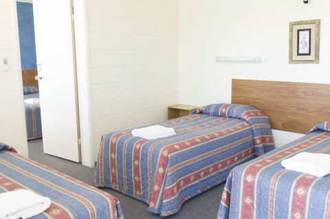 Waterview Motel - Maclean - Sunshine Coast Tourism 2