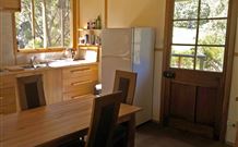 Anketell Forest Cottages - Holiday Sunshine Coast 2