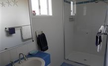 Finchley Bed And Breakfast - Sunshine Coast Tourism 4