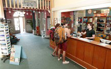 Blue Mountains YHA Katoomba - Sunshine Coast Tourism 6