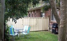 2 Dogs Cottages - Lemon - Sunshine Coast Tourism 0