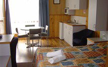 Alfie's - Holiday Sunshine Coast 1