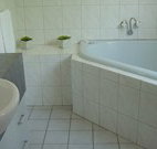 Alfie's - Holiday Sunshine Coast