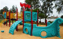 Ben Ricketts Environmental Mountain Cabins - Sunshine Coast Tourism 4