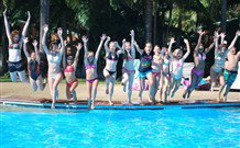 Bluegums Cabins - Sunshine Coast Tourism 4