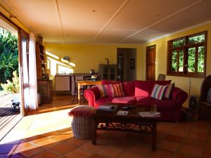 Alfie's - Holiday Sunshine Coast 3
