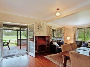 Woollamia Farm Cottage Accommodation - Sunshine Coast Tourism 0