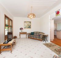 Cranford Waterfront Cottage - Sunshine Coast Tourism
