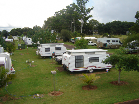 Yarraman Caravan Park & Cabins - Sunshine Coast Tourism 3