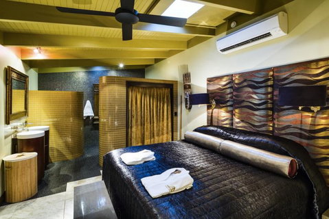 Trinity Beach Palace - Holiday Sunshine Coast 21
