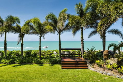 Trinity Beach Palace - Holiday Sunshine Coast 2