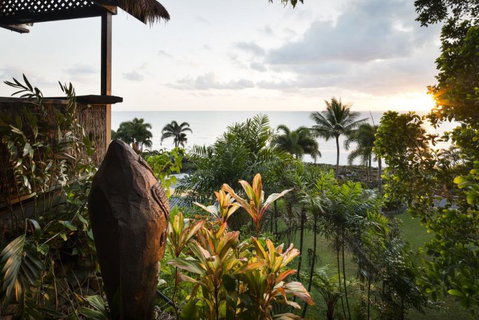Trinity Beach Palace - Holiday Sunshine Coast 27