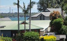 Willow Tree Inn - Sunshine Coast Tourism 2