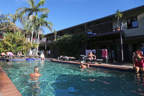 Byron Bay - Byron Bay YHA - Sunshine Coast Tourism 0