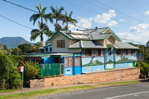 Murwillumbah YHA - Mt Warning - Sunshine Coast Tourism 0