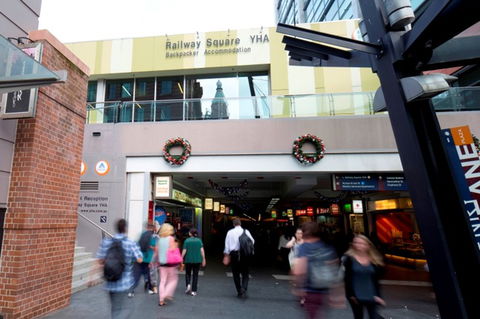 Railway Square YHA Sydney - Sunshine Coast Tourism 9