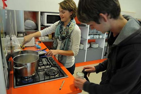 Port Elliot YHA - Sunshine Coast Tourism 8